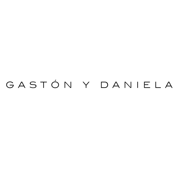 Gaston Y Daniela logo